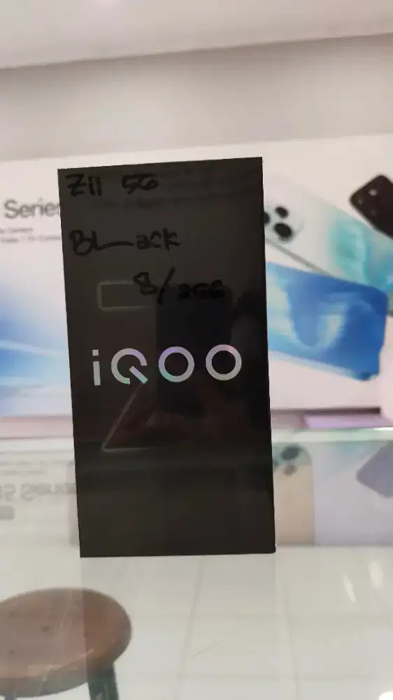 IQOO Z11 5G 8/256 GARANSI RESMI BARUU