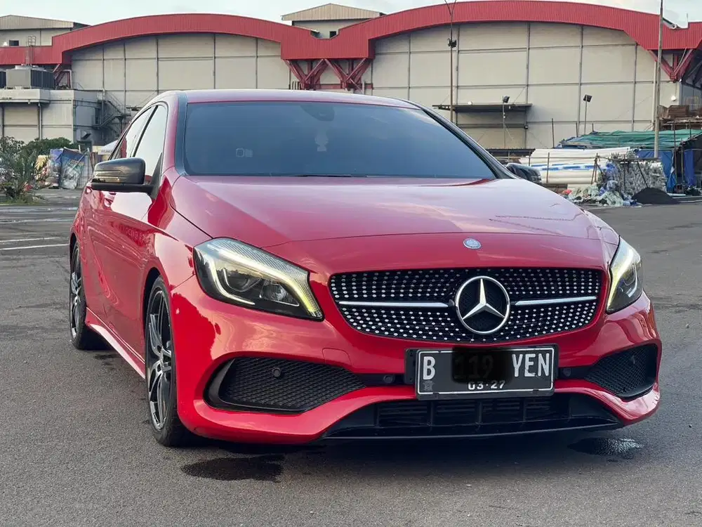 MERCEDES BENZ A200 MERAH 2015 PAKAI 2017 TERMURAH