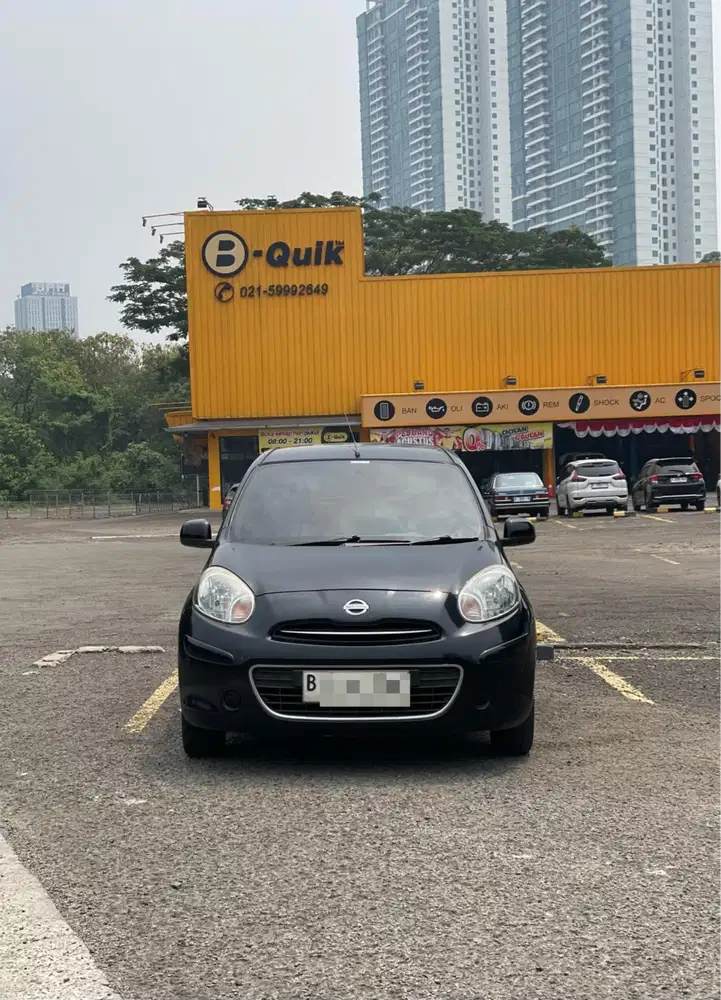 NISSAN MARCH L 1.2 AT MATIC 2013 HITAM
