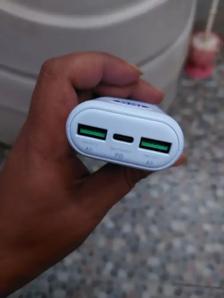 Acmic digimax 10.000 mah