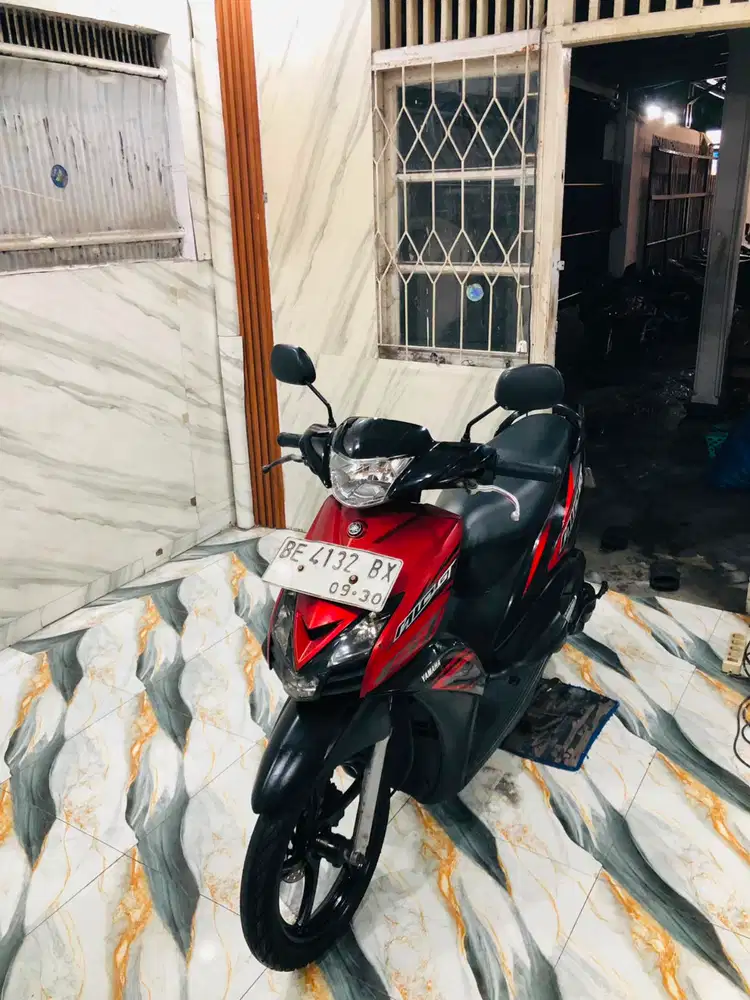 MIO GT TERBAIK 2014 Pajak Hidup
