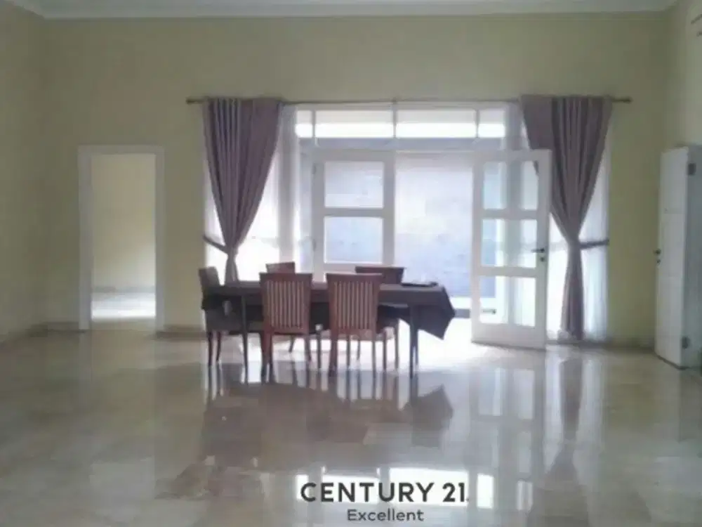 Disewakan Rumah Sangat Strategis Di Puri Cinere
