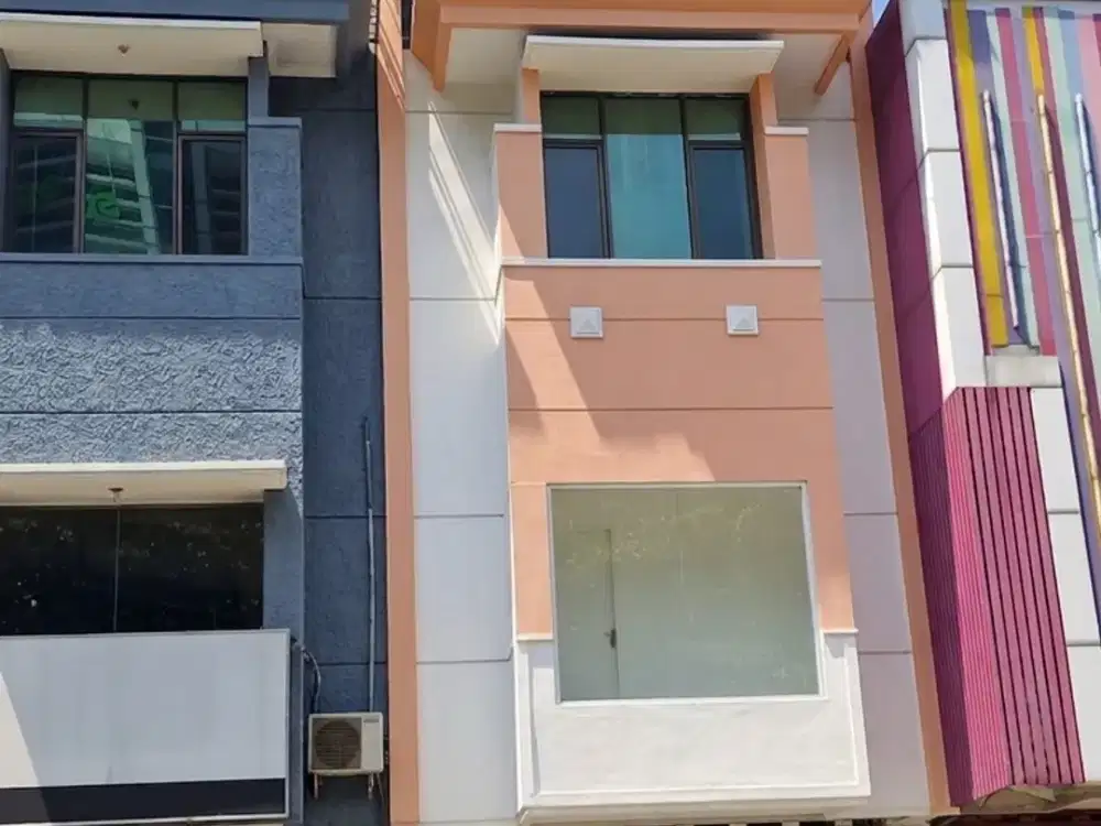 Ruko 4 Lantai Klampis Surabaya - RK030APD