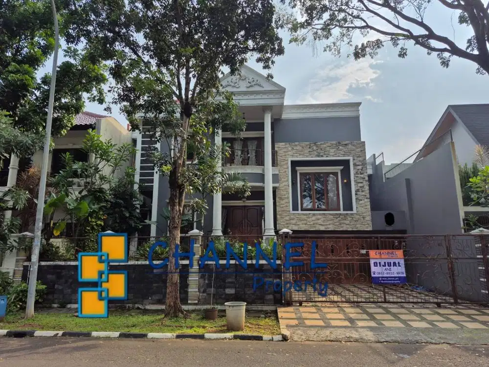 Jual Rumah Full Furnished 3 Lantai SHM Puspita Loka BSD