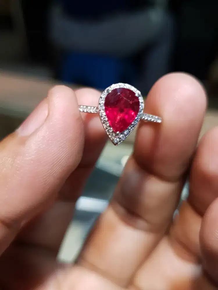 Natural Ruby Afrika ladies Ring