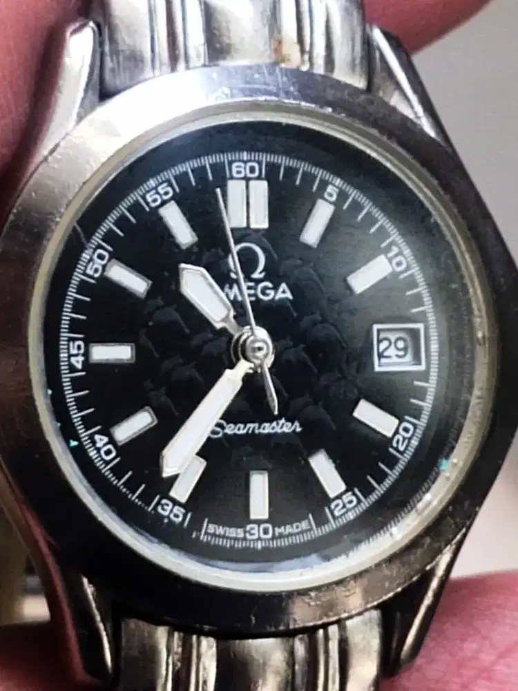 Jual jam tangan wanita omega, sesuai photo