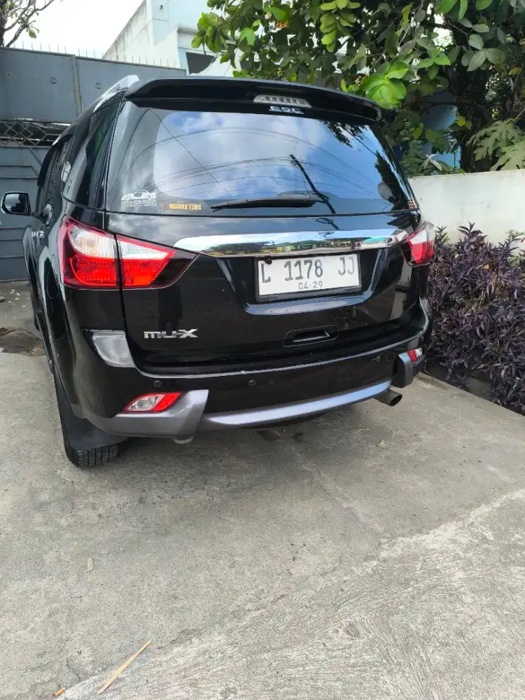 Isuzu MUX Diesel 2015 Istimewa