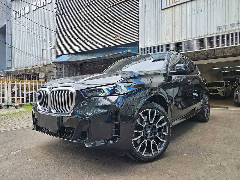 5 rb km BMW X5 xDrive40i G05 LCI M sport 2025 nik 2024 hitam black x5