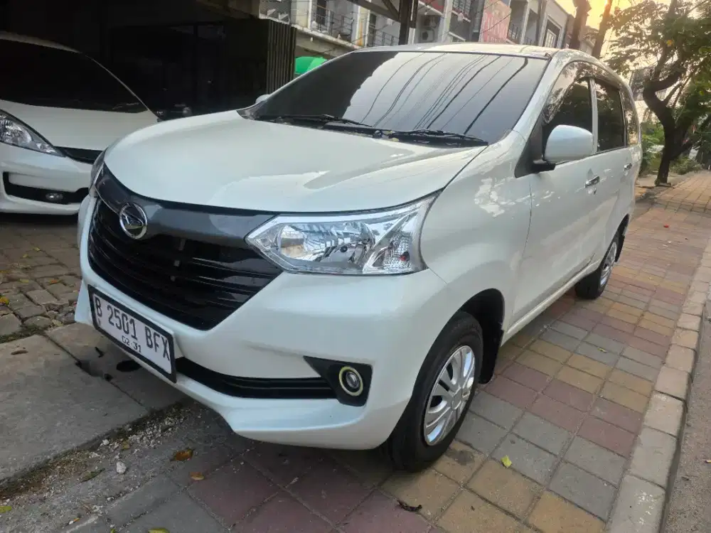 XENIA M DLX MANUAL 2016