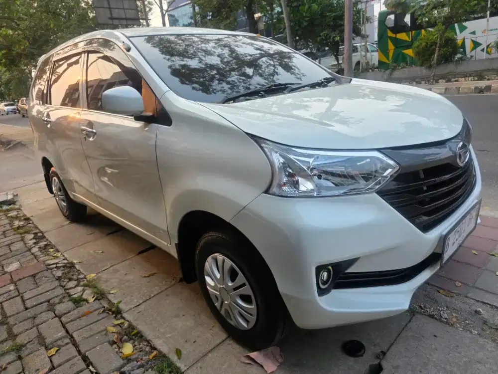 XENIA M DLX MANUAL 2016