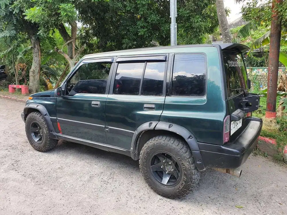 Suzuki Escudo 1995 Bensin