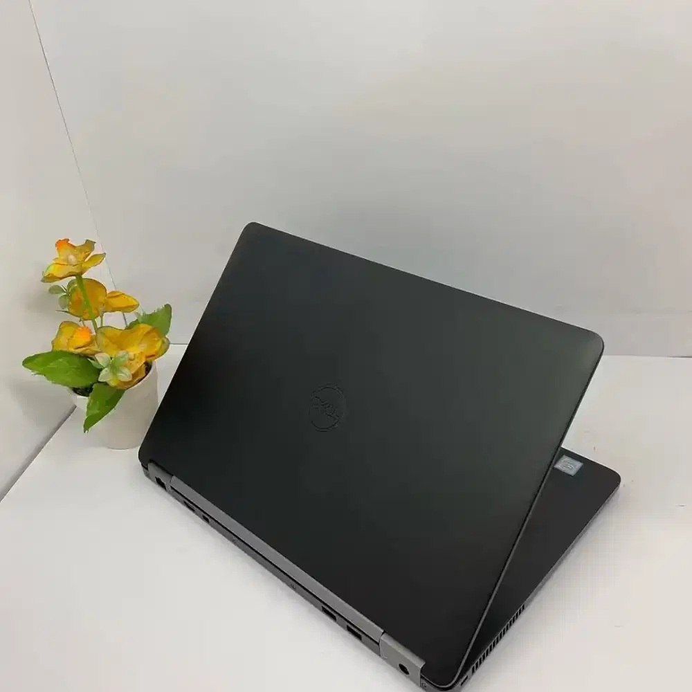 Dell Latitude 7470: Tipis, Kencang, Tahan Banting!