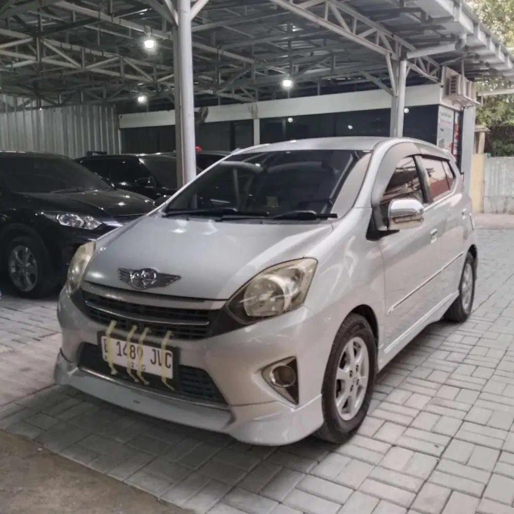 Toyota AGYA 1.0 TRD AT 2013 - SILVER