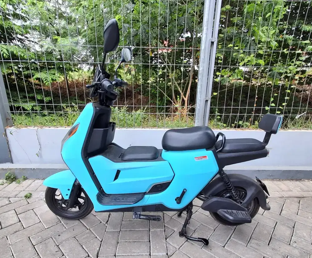 DIJUAL SEGERA : Sepeda Listrik Uwinfly D60 (Light Blue)