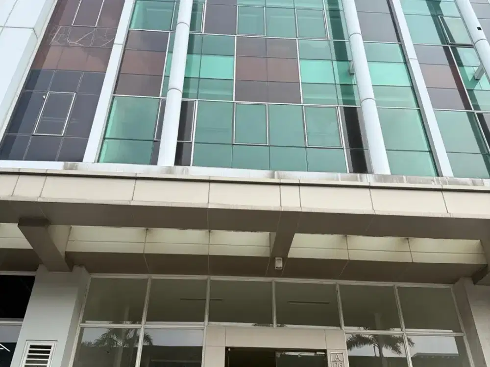 DIJUAL RUKO BOULEVARD RAYA KELAPA GADING KENSHINGTON DEPAN LRT