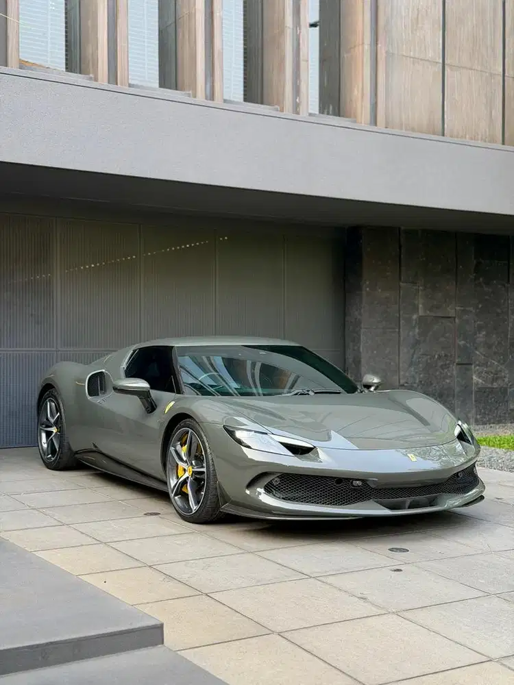 Ferrari 296 GTB 2023