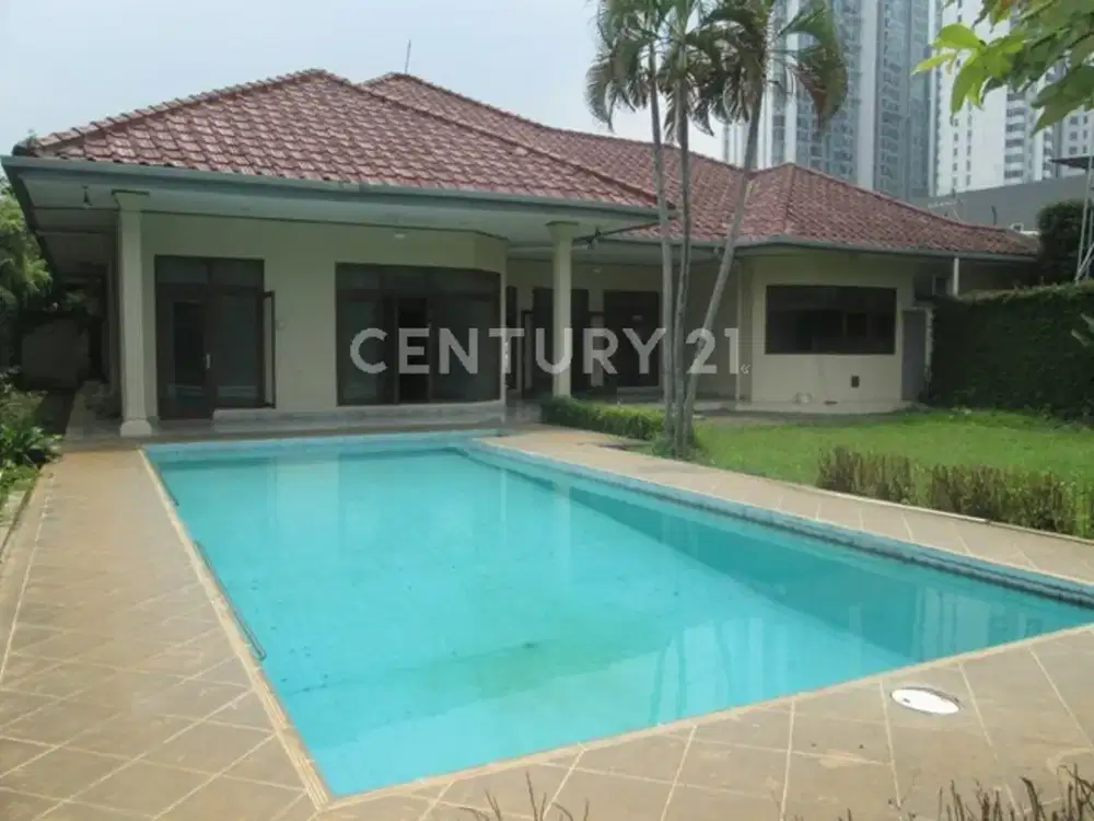 Rumah Nyaman Di Damai Raya - Akses Mudah Ke Kemang Dan CBD