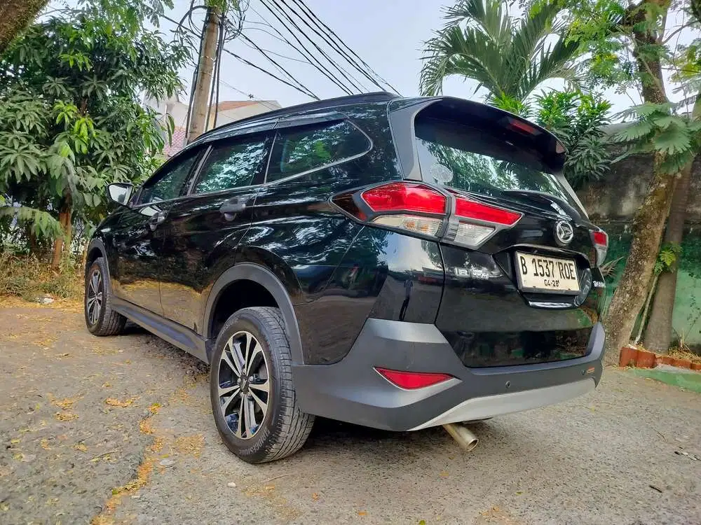 Daihatsu Terios R metik th 2023 kilometer rendah