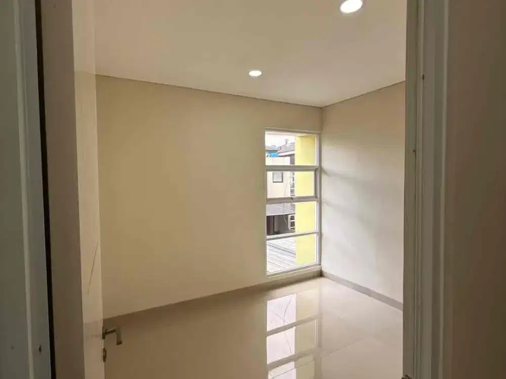 Dijual Rumah di Perumahan Batu Putih Cibubur Kota Depok, 106m, All In!