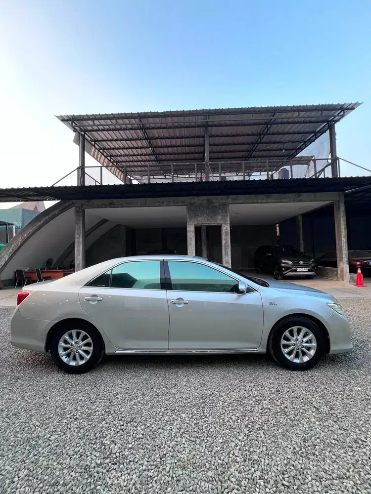 Toyota Camry G 2.5 AT 2013 – Mewah, Mulus, Mesin & Matic Sehat