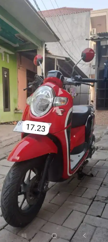 Honda Scoopy Donat 2018, Merah - Hitam, Plat Jakarta Barat