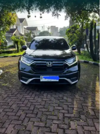 CR-V Prestige 2020 Matic At 2020 plat bandung km rendah antik