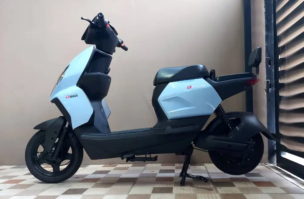 Sepeda Listrik Uwinfly D66A