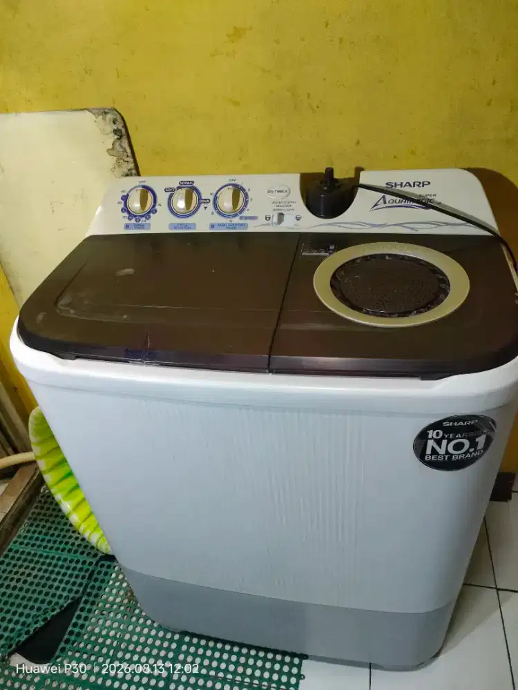 Mesin cuci 2 tabung sharp