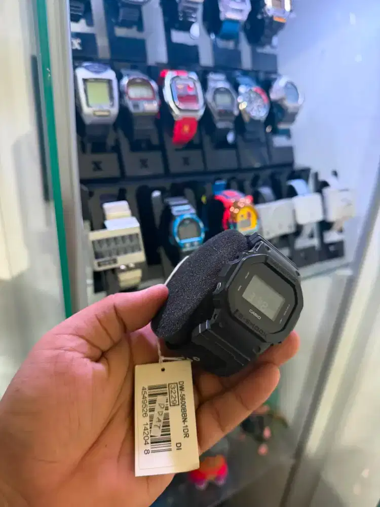 G-Shock DW-5600BBN