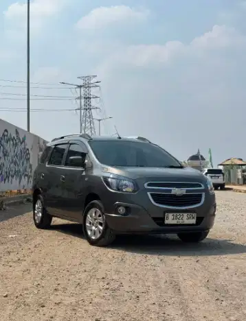 Chevrolet spin LTZ matic 2013