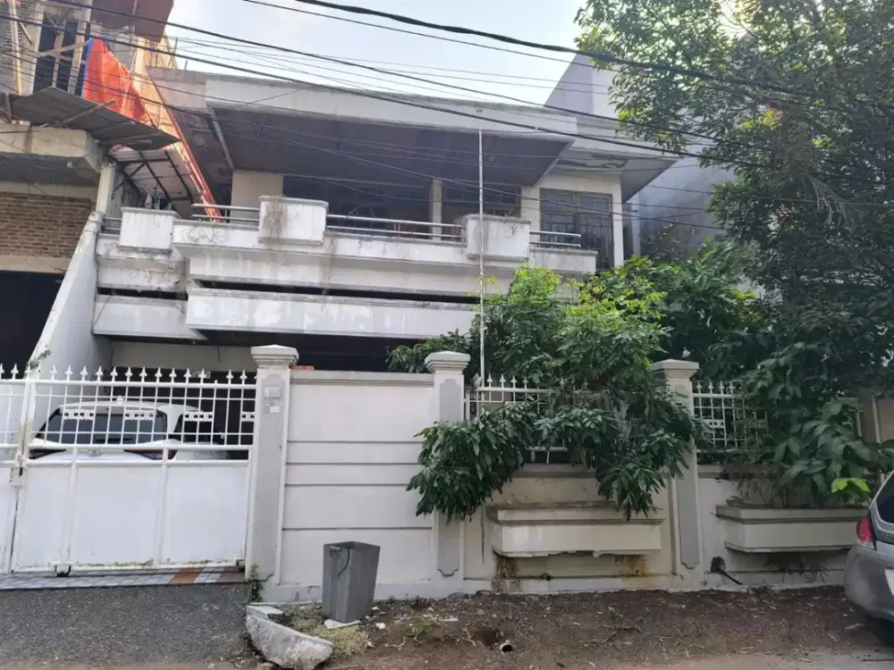 Di Jual Rumah Besar Siap Huni 2 Lantai  di Danau Agung, Tanjung Priok, Jakarta Utara