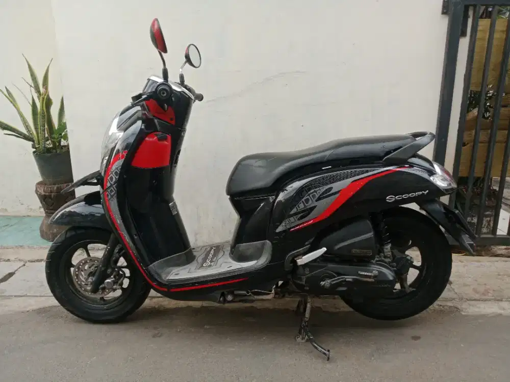HONDA SCOOPY DONAT 2019 MESIN HALUS