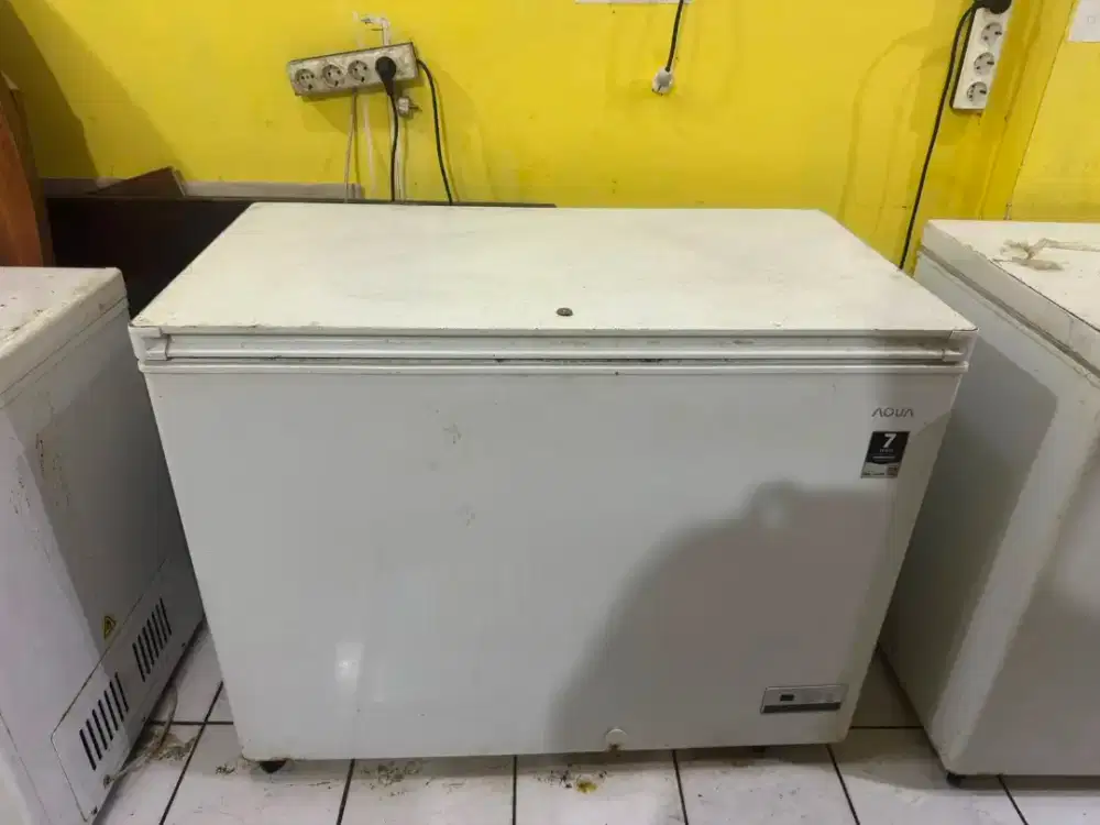 Dijual frezer berbagai macam ukuran