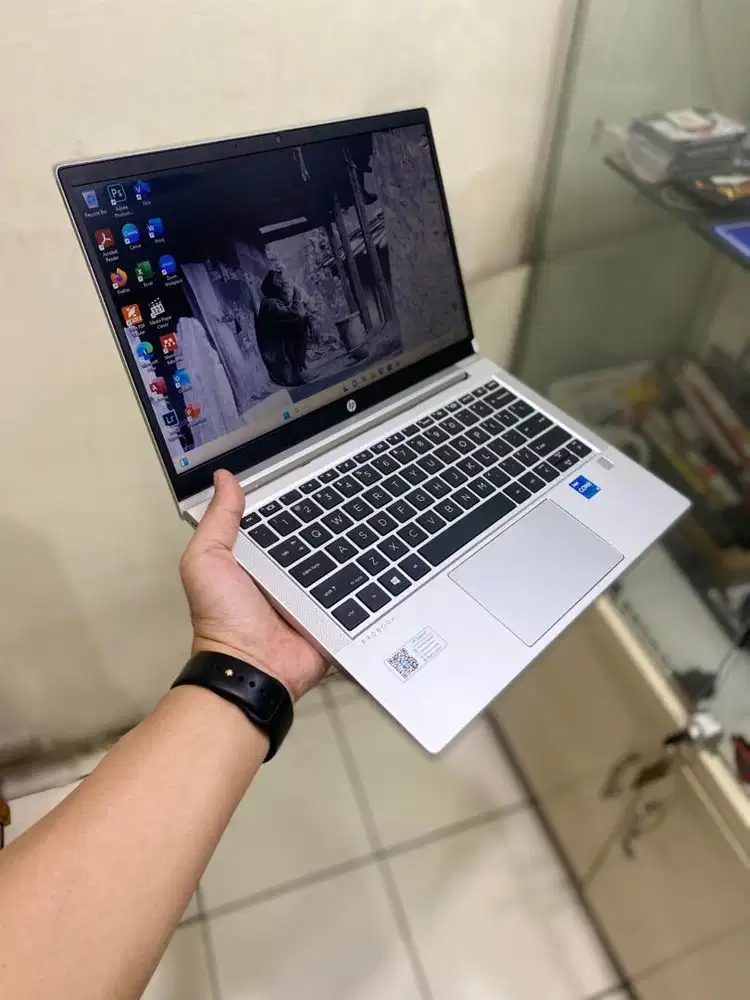 Laptop HP PROBOOK 430 G8