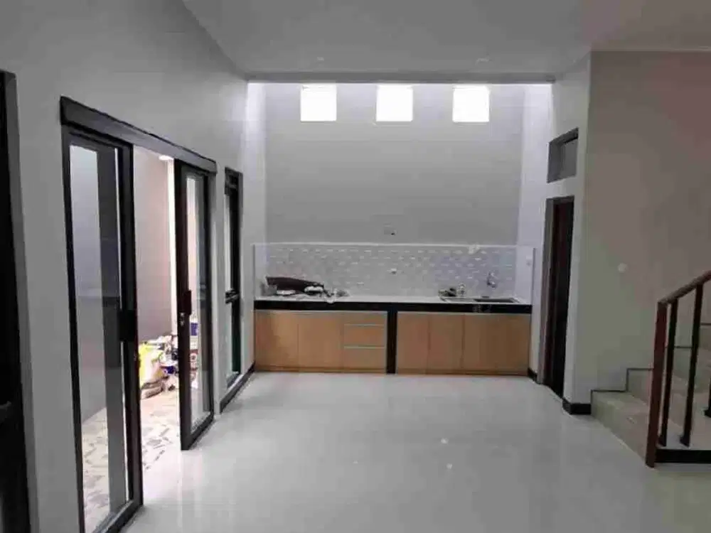 dijual rumah baru siap huni Taman Kopo Indah 1