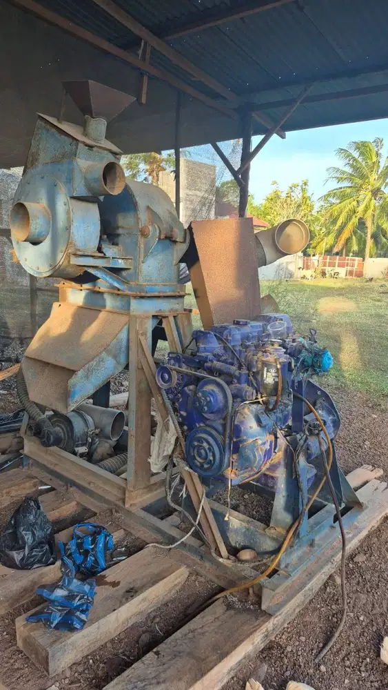 Mesin penggiling (hammer mill) Untuk Pertanian dan Perkebunan