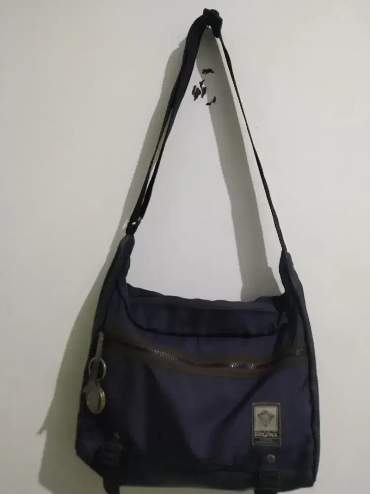 Tas Bodypack Ori