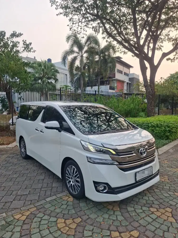 Toyota Vellfire 2.5 G ATPM 2017 Putih Pilot Seat