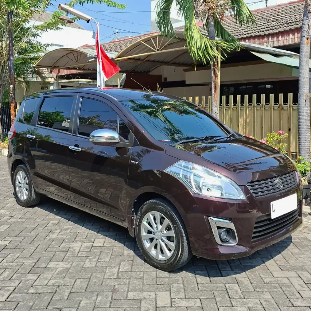 Suzuki Ertiga 2012 ISTIMEWA