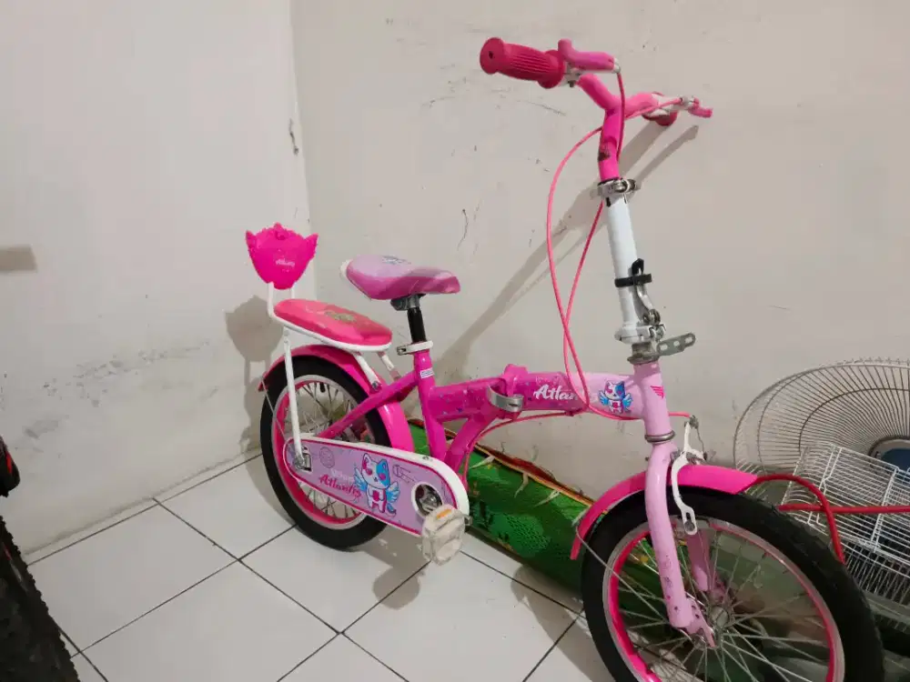 Sepeda lipat anak