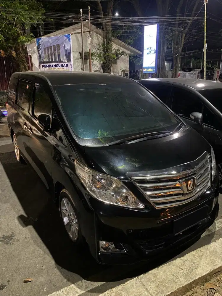 Toyota Alphard X 2.4 Tahun 2014