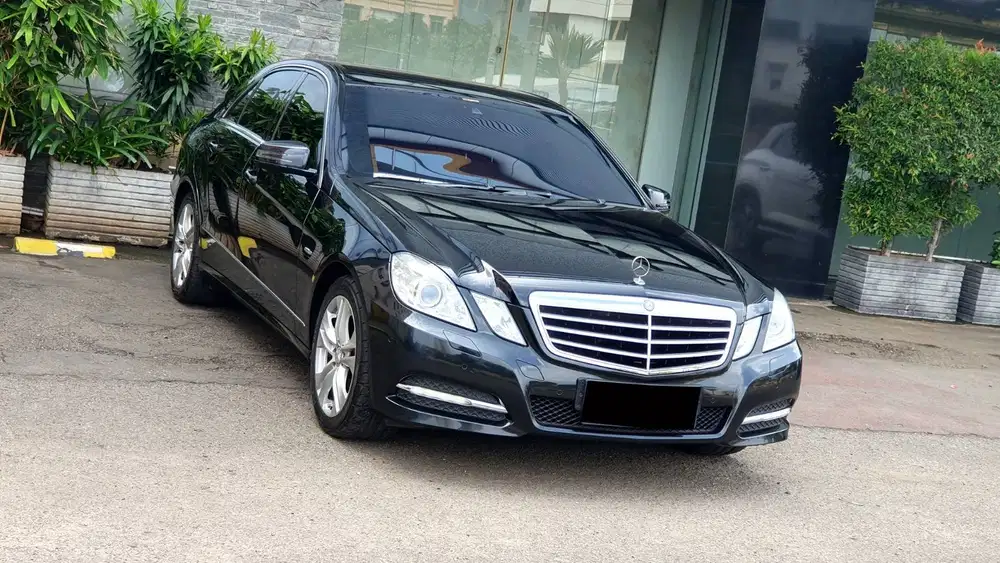 [ LOW KM ] Mercedes Benz Mercy E250 E 250 CGI Avantgarde 2012/2013