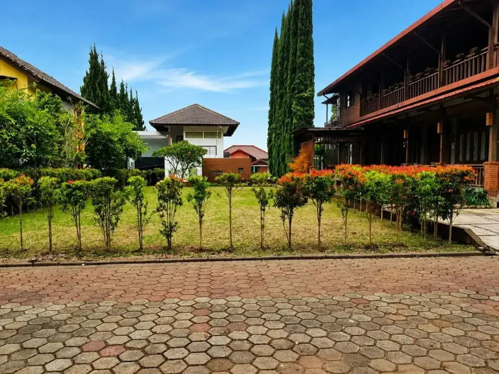 TANAH KAVLING EKSKLUSIF! Di Villa Istana Bunga Lembang Bandung - HARGA MURAH Di Kawasan Kompleks Villa Terbesar & Terpopuler!
