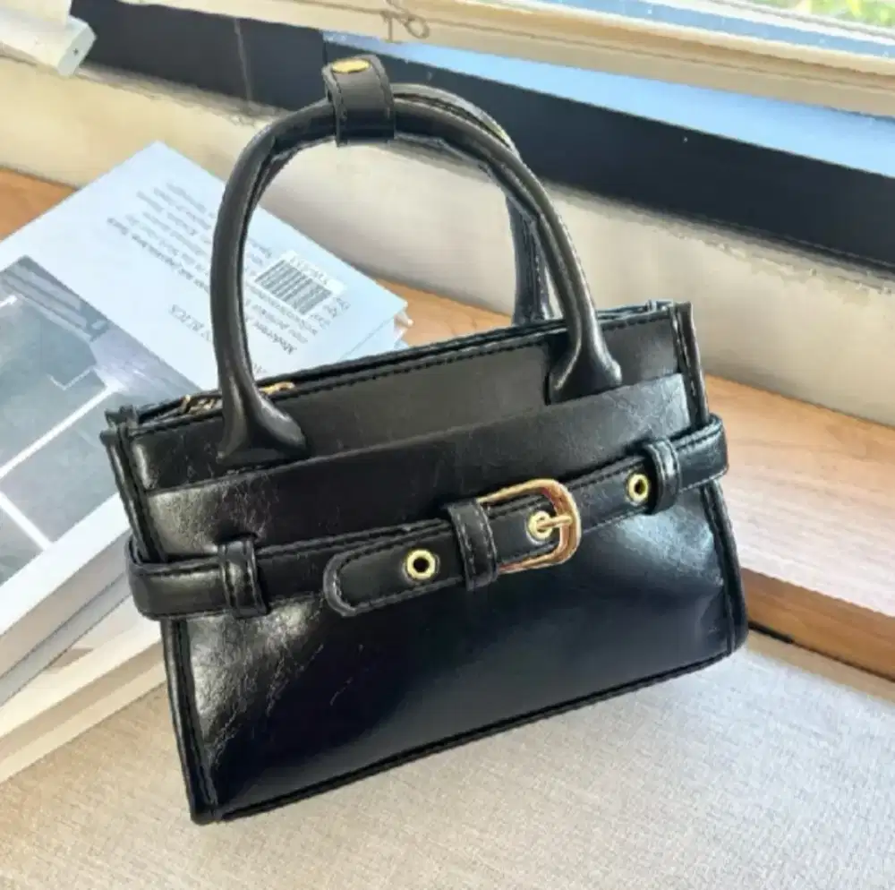 Tas elegant cocok buat acara formal dan semi formal