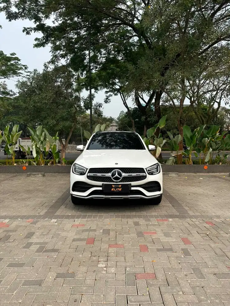 Mercedes Benz GLC 200 AMG Facelift 2020 Bergaransi