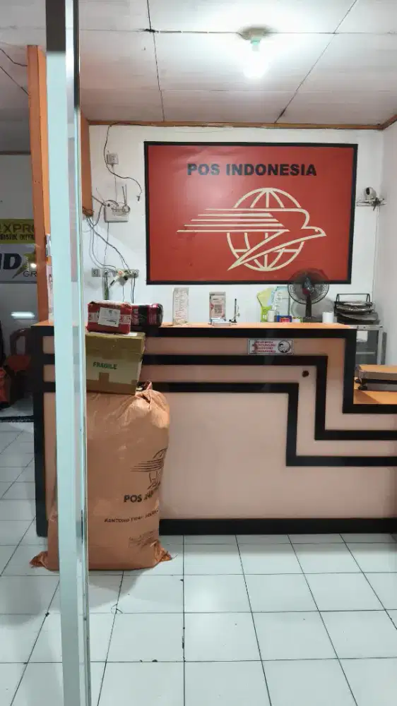 Di jual usaha expedisi pos Indonesia, indah cargo dan jnt cargo