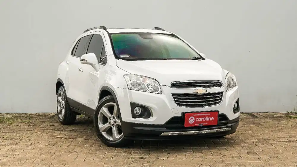 Chevrolet Trax  LTZ Turbo 1.4 AT 2016 Putih - GARANSI 1 TAHUN - LOW KM