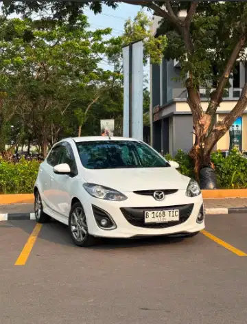 Mazda 2 Matic R tahun 2014