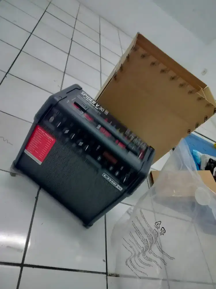 Amplifier gitar Line 6 Spider V 30,
