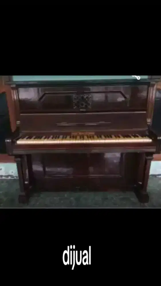 Piano Kuno merk Rud Ibach shone